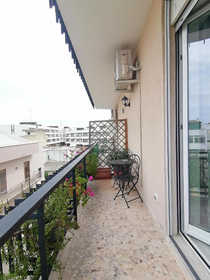Il Barone Rosso B&B Lecce Esterno foto